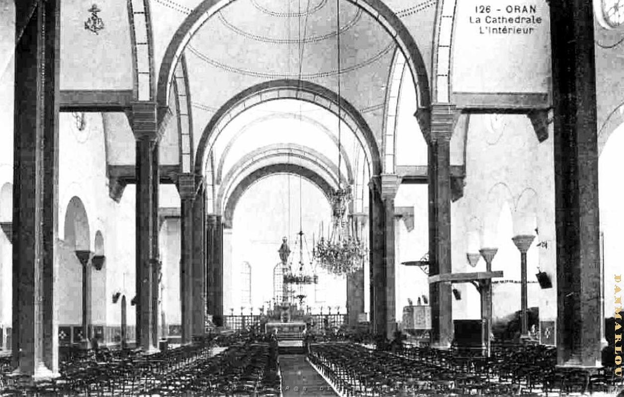 CA ba- 03- Cathedrale- interieur .jpg